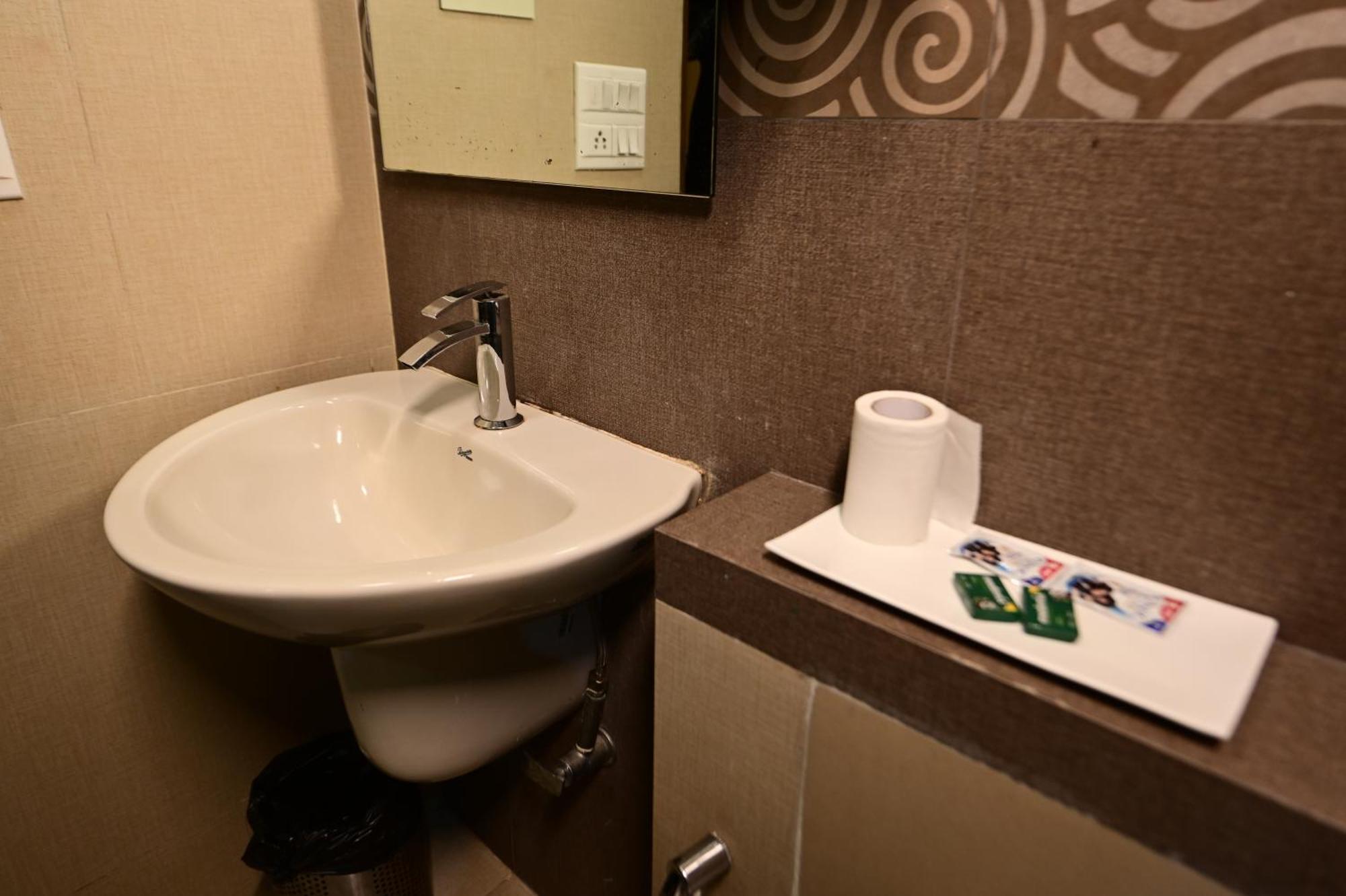 Hotel Sai Inn Mumbai Kültér fotó