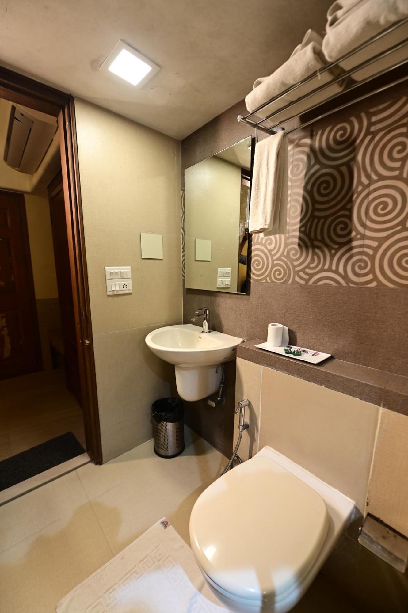 Hotel Sai Inn Mumbai Kültér fotó